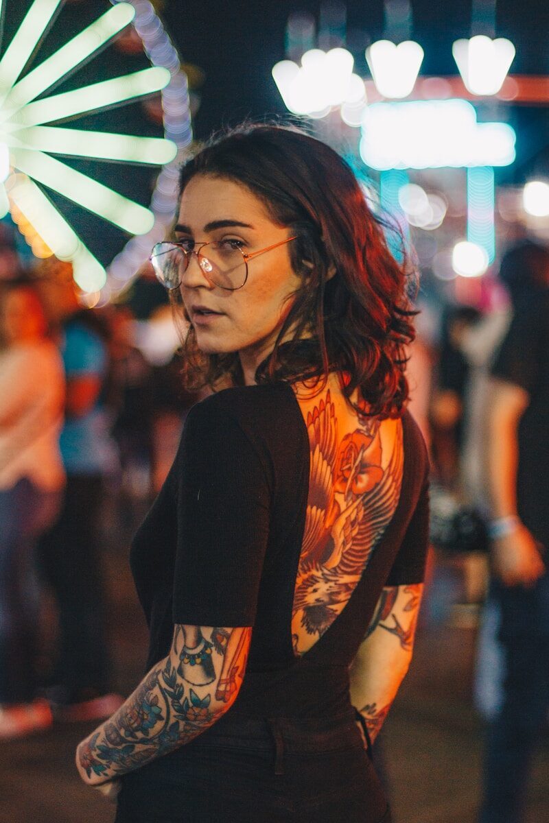 Exemple — Tatoueur·euse